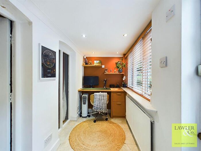 2 Bedroom Terraced House For Sale In Chadkirk Road, Romiley, Stockport, Cheshire, SK6