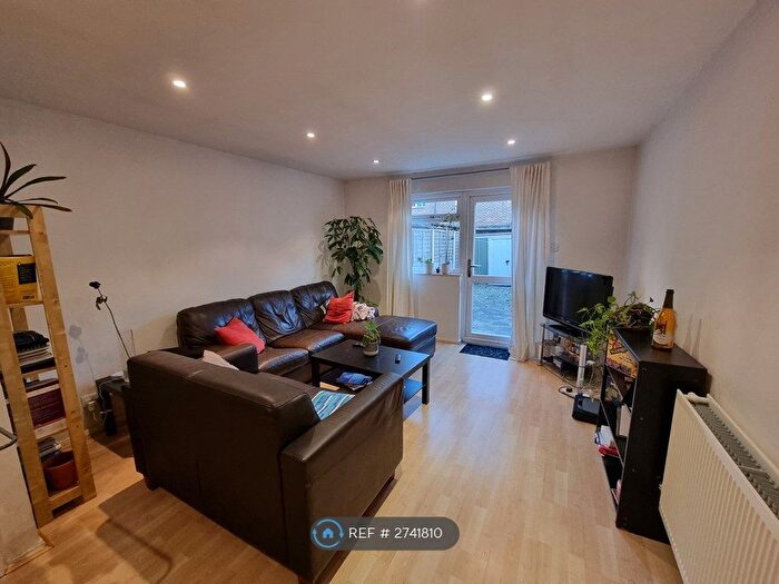 2 Bedroom Terraced House To Rent In Canterbury Place, London, SE17