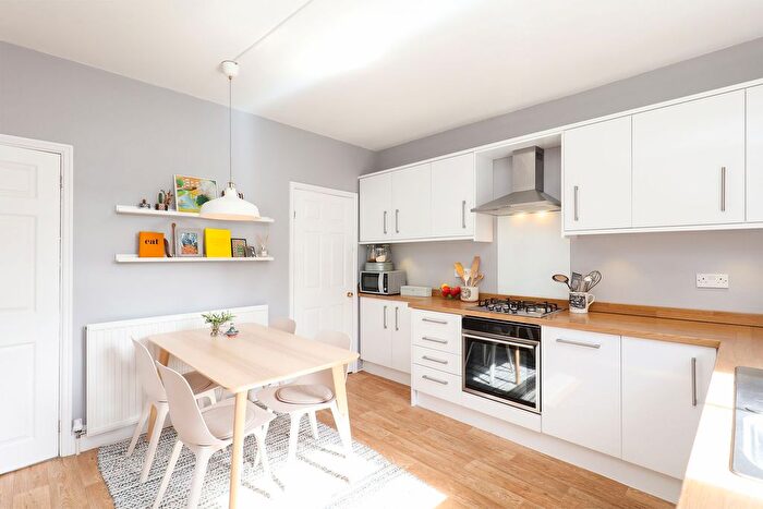 3 Bedroom Terraced House For Sale In Providence Road, Sheffield, S6