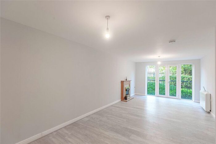 2 Bedroom Flat To Rent In Lodge Road, Speedwell, Bristol, BS15