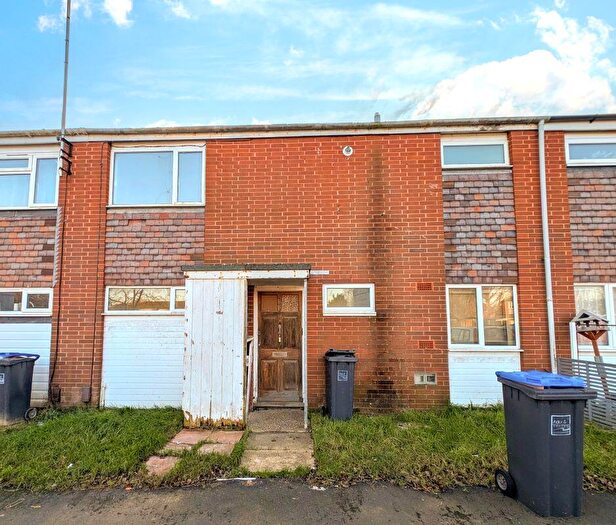 3 Bedroom Terraced House For Sale In Barnet Way, Worthing, BN13