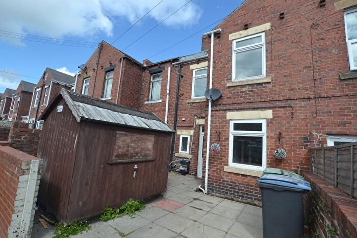 3 Bedroom Terraced House For Sale In Third Street, Quaking Houses, DH9
