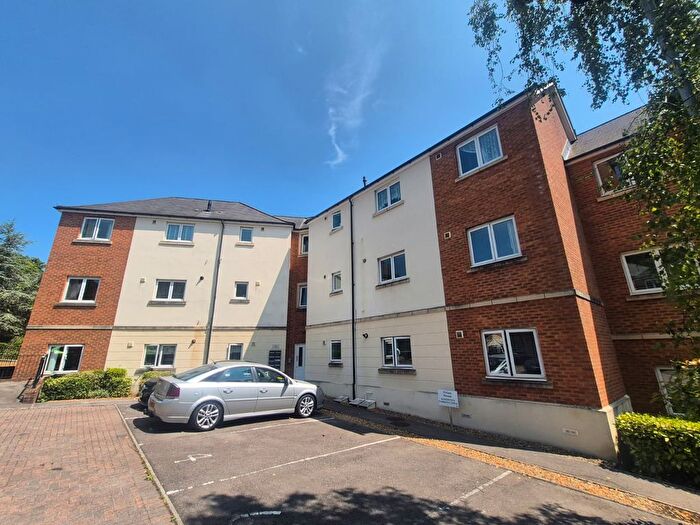 2 Bedroom Flat To Rent In Golden Mile View, Newport, NP20