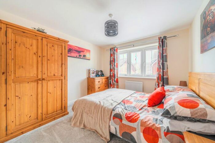5 Bedroom Detached House For Sale In Faraday Corner, Shefford, SG17