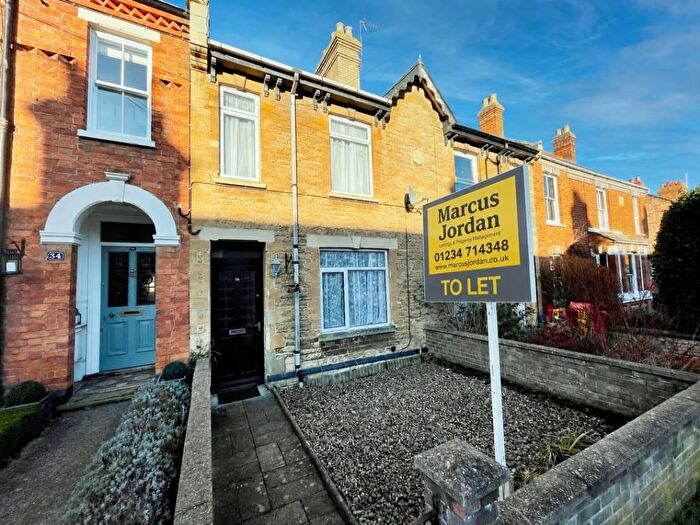 2 Bedroom Terraced House To Rent In Midland Road, Olney, MK46
