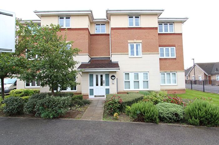 2 Bedroom Flat To Rent In Doveholes Drive, Sheffield, S13