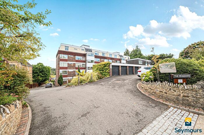 2 Bedroom Flat For Sale In Portsmouth Road, Guildford, Surrey, GU2