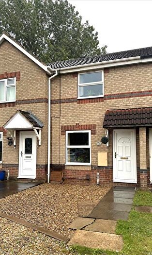 2 Bedroom Town House For Sale In Tulip Road, Scunthorpe, DN15