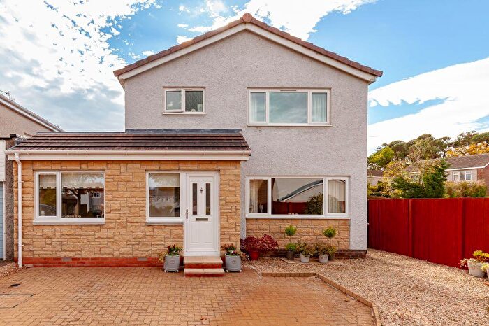 4 Bedroom Detached House For Sale In Crosswood Crescent, Balerno, EH14