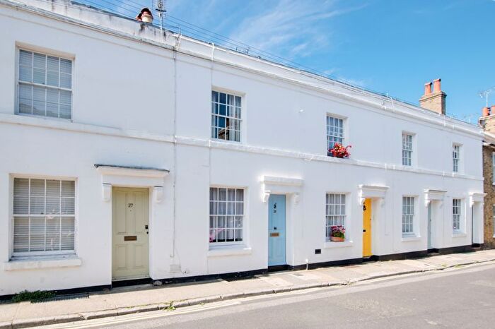 2 Bedroom Terraced House To Rent In Orchard Street, Canterbury, CT2