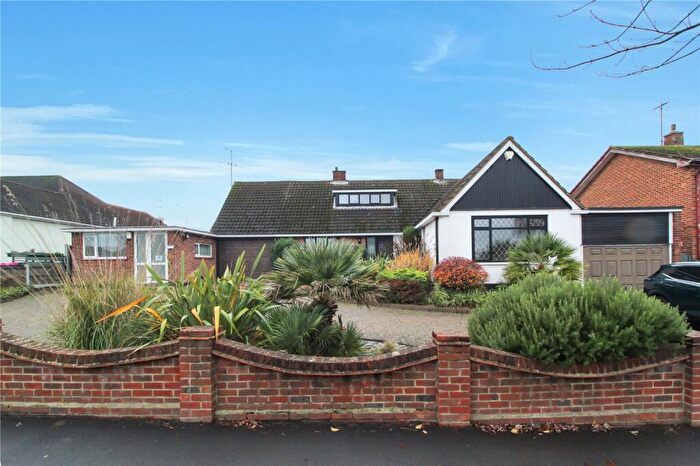 4 Bedroom Detached House For Sale In Bridgwater Drive, Westcliff-on-Sea, Essex, SS0
