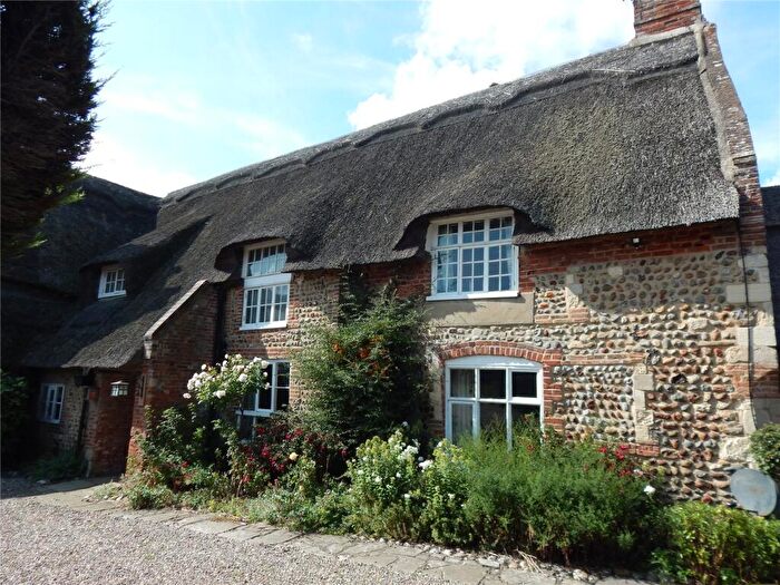 6 Bedroom Detached House For Sale In Walcott Road, Bacton, Norwich, Norfolk, NR12