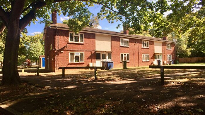 1 Bedroom Flat To Rent In Hawkins Rd, Cambridge, CB4