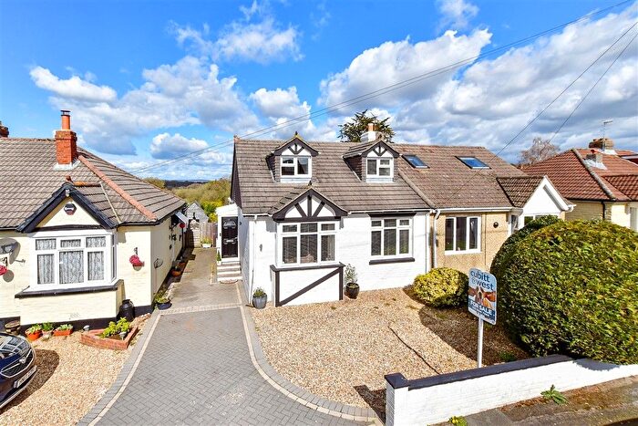 4 Bedroom Chalet For Sale In Victoria Avenue, Widley, Waterlooville, Hampshire, PO7