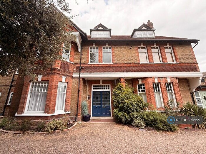 1 Bedroom Flat To Rent In Westcombe Park Road, London, SE3