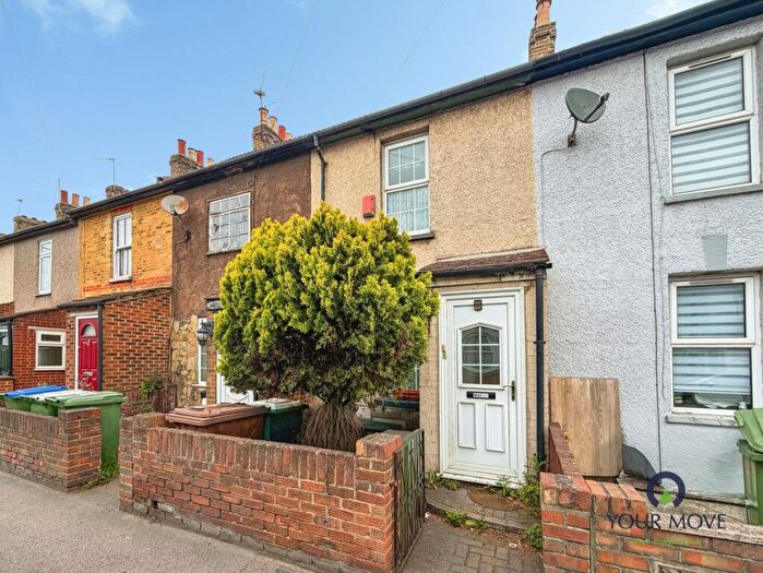 2 Bedroom Terraced House For Sale In Manor Road, Erith, DA8