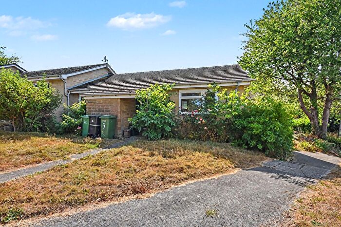 2 Bedroom Bungalow For Sale In Higher Orchard, Bower Hinton, Martock, TA12