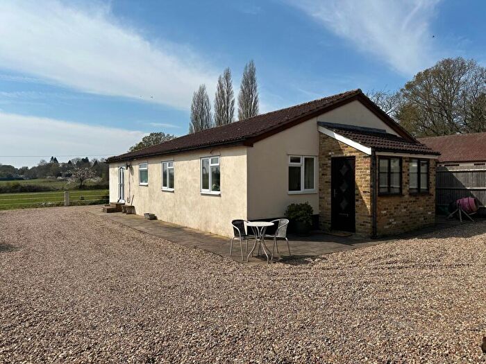 3 Bedroom Semi-Detached Bungalow For Sale In Flaunden Lane, Bovingdon, HP3