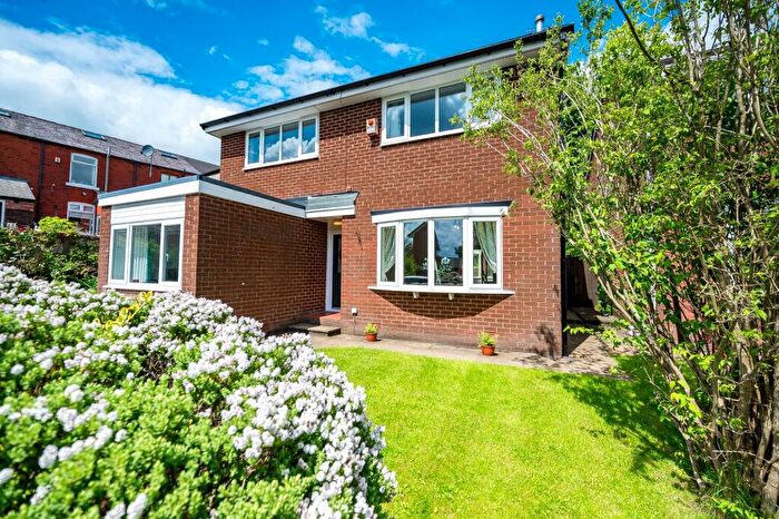 4 Bedroom Detached House For Sale In Royston Close, Greenmount, BL8
