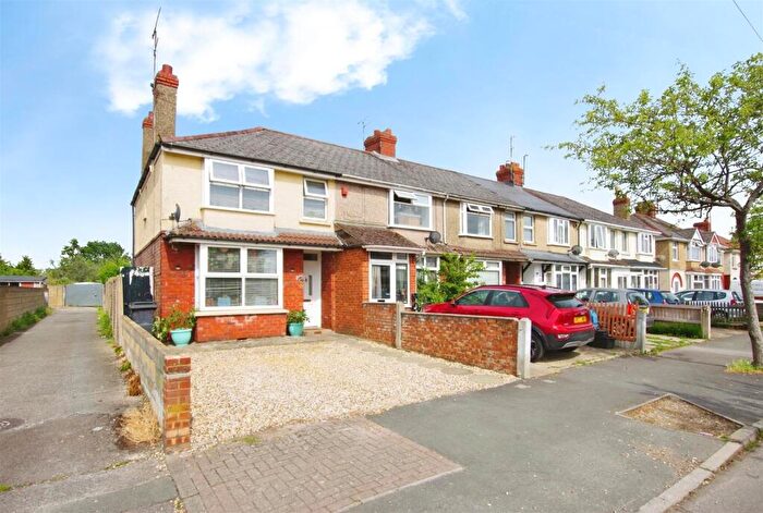 2 Bedroom End Of Terrace House For Sale In Surrey Road, Rodbourne Cheney, Swindon, SN2