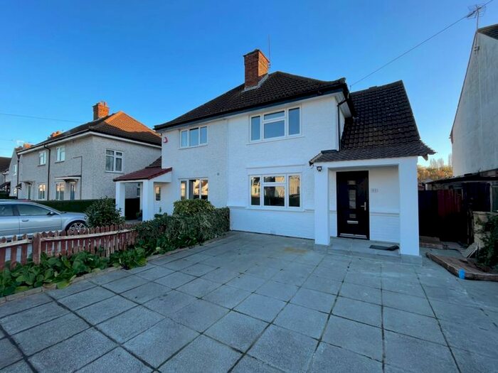3 Bedroom Semi-Detached House To Rent In Bransgrove Road, Edgware HA8
