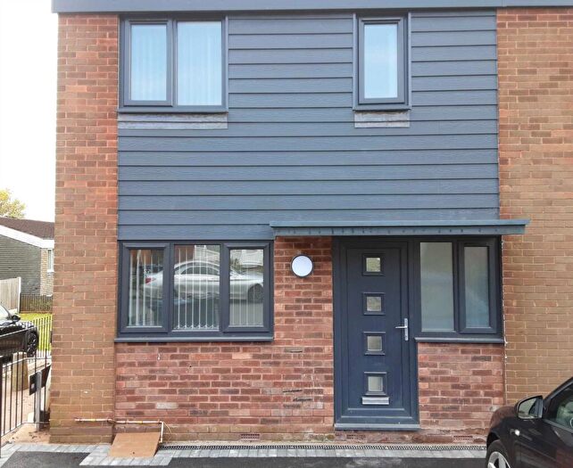 3 Bedroom End Of Terrace House To Rent In Cradley Croft, Handsworth, B21