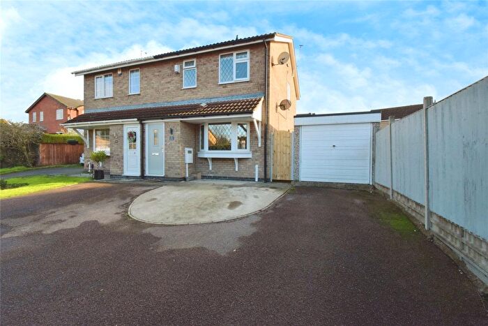 3 Bedroom Semi-Detached House For Sale In Simons Close, Wigston, Leicestershire, LE18