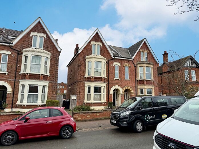 1 Bedroom Flat For Sale In Flat E, St. Andrews Road, Bedford, Bedfordshire, MK40
