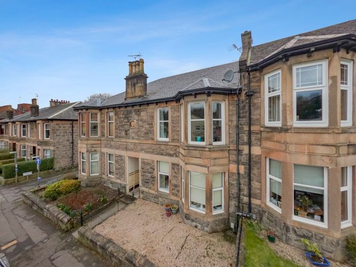 2 Bedroom Flat To Rent In Strathblane Road, Milngavie, Glasgow, G62