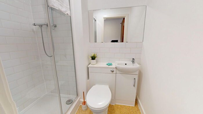 1 Bedroom Flat To Rent In Park Street, Luton, LU1