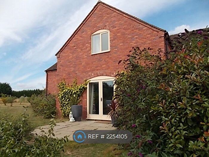 2 Bedroom Semi-Detached House To Rent In Chatley House @Hawford Bridge Fishery, Worcester, WR3
