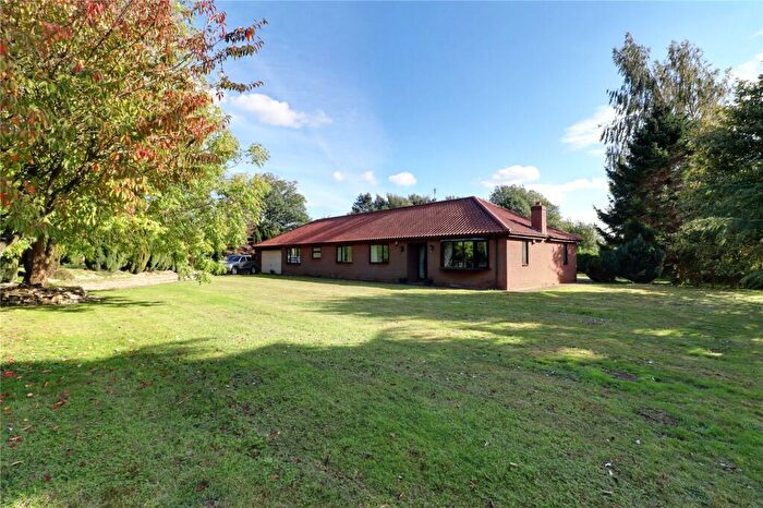 3 Bedroom Bungalow For Sale In Castlethorpe, Brigg, Lincolnshire, DN20
