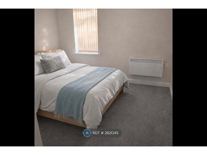 2 Bedroom Flat To Rent In Kingswood House, Nottingham, NG5