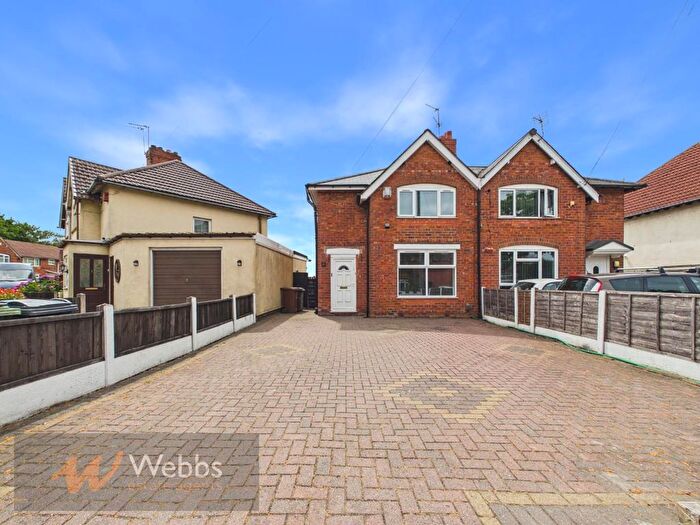 3 Bedroom Semi-Detached House To Rent In Broadway West, Walsall, WS1