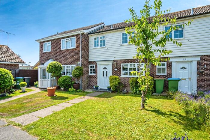 4 Bedroom Terraced House For Sale In Binsted Avenue, Bognor Regis, PO22