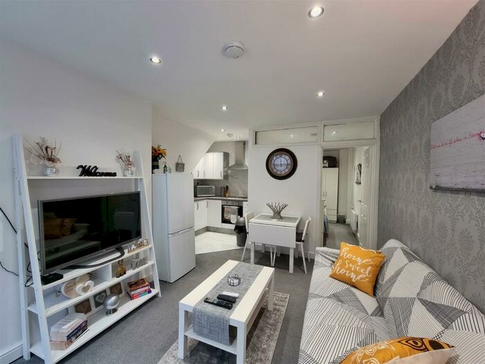 1 Bedroom Apartment To Rent In Jubilee Road, City Centre, Leicester, LE1