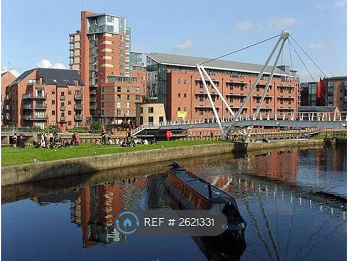 2 Bedroom Flat To Rent In Trinity One, Leeds, LS9