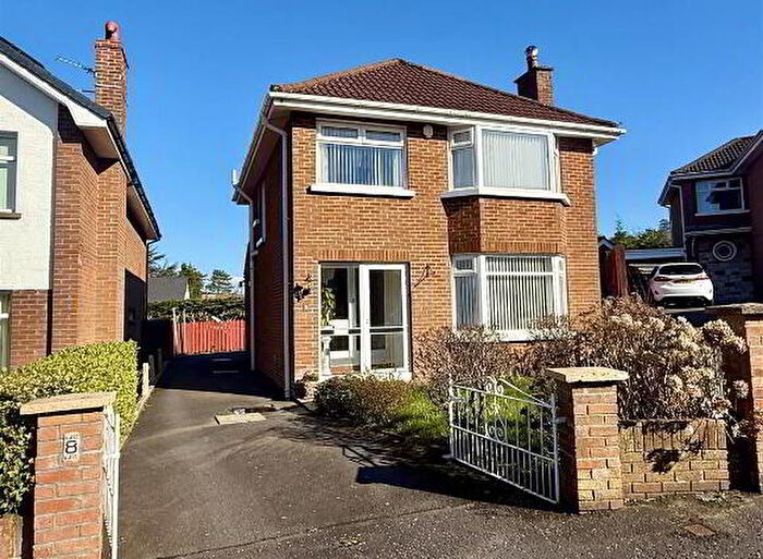 3 Bedroom Detached House For Sale In Willowbank Crescent, Belfast, BT6