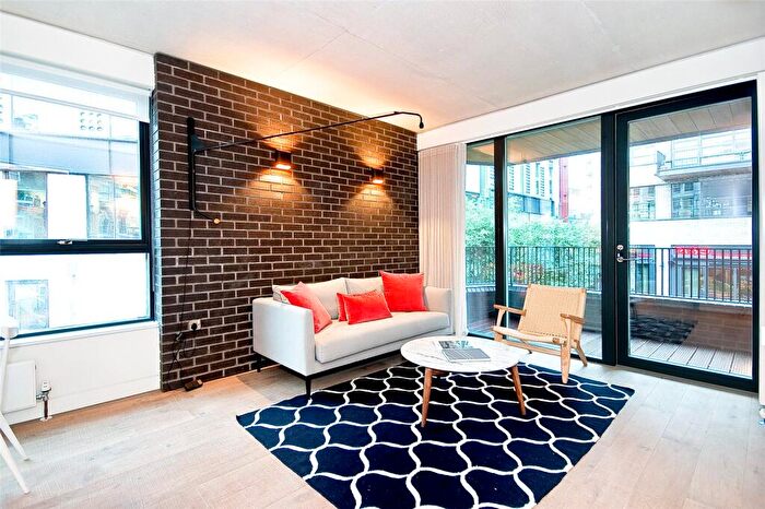 2 Bedroom Apartment To Rent In Mallow Street, EC1Y