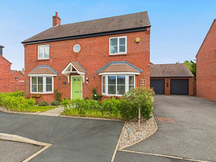4 Bedroom Detached House For Sale In Marisco Close, Boulton Moor, DE24