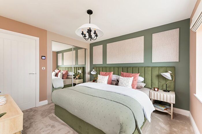 2 Bedroom Semi-Detached House For Sale In Penistone Road, Fenay Bridge, Huddersfield, HD8