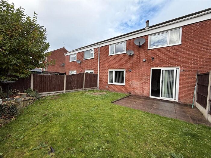 2 Bedroom Terraced House For Sale In Westway, Worksop, S81