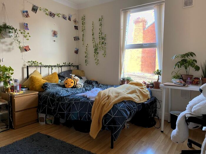 3 Bedroom End Of Terrace House To Rent In Sincil Bank, Lincoln, LN5