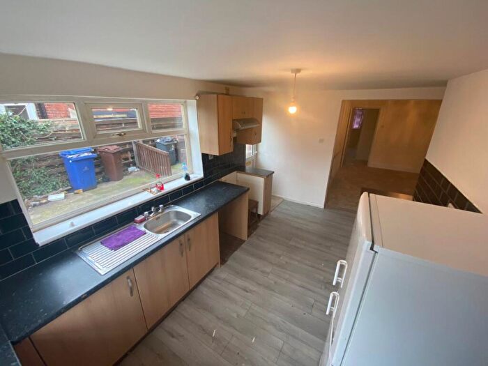 2 Bedroom Apartment To Rent In Pontefract Road, Lundwood, S71