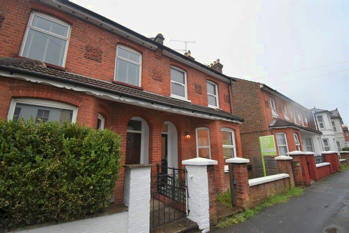 3 Bedroom Terraced House To Rent In St Georges Road, Aldershot, Hampshire, GU12