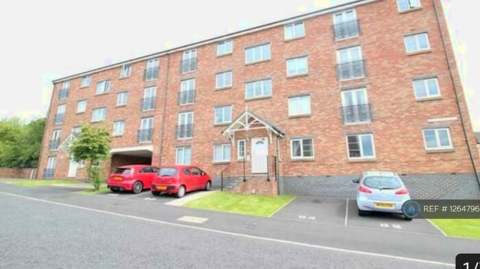 2 Bedroom Flat To Rent In Windmill Way, Gateshead, NE8