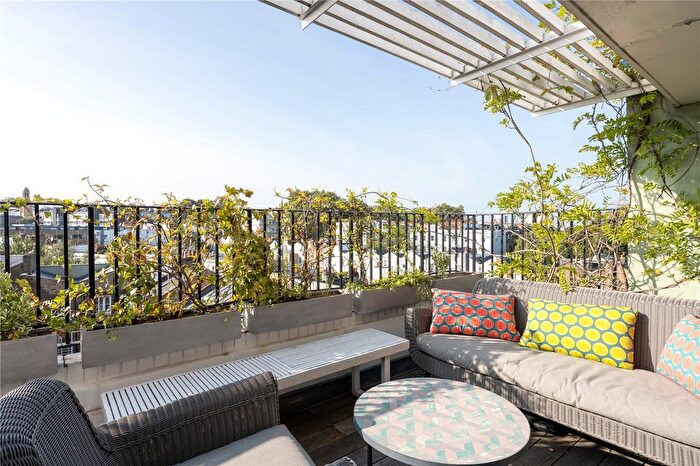 3 Bedroom Terraced House For Sale In Colville Terrace, Notting Hill, London, W11