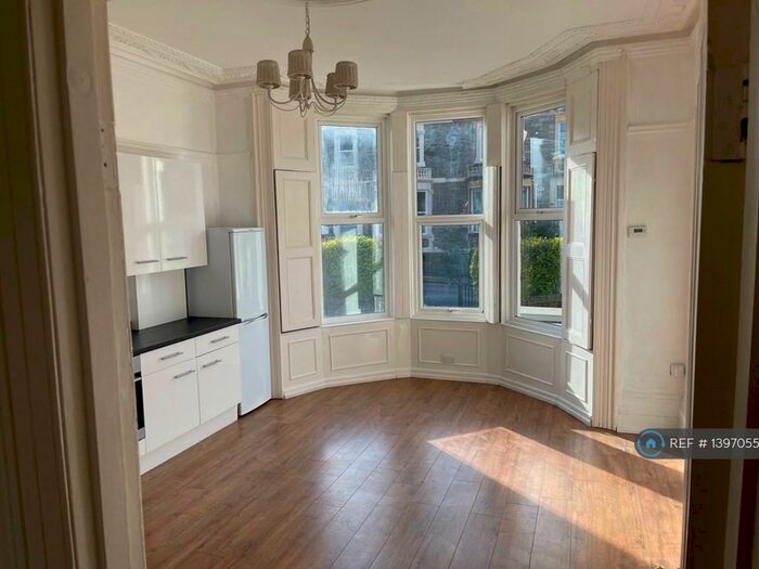 1 Bedroom Flat To Rent In Belvoir Road, Bristol, BS6
