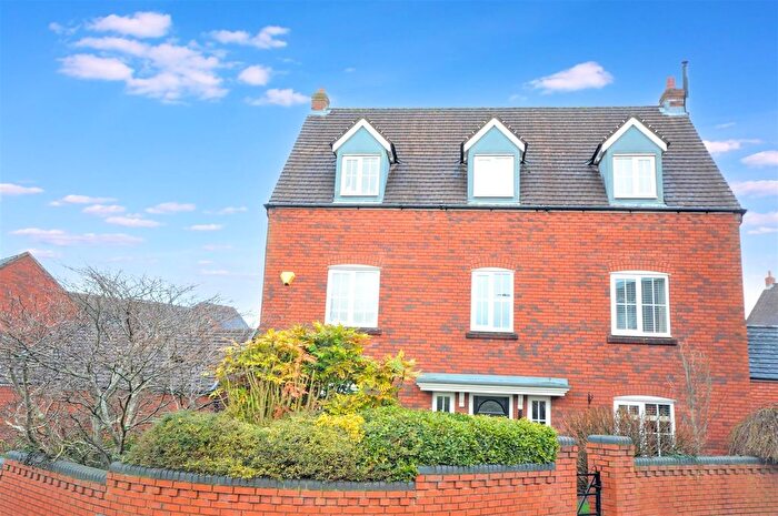5 Bedroom Detached House For Sale In Navigation Loop, Stone, ST15