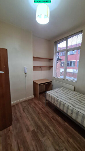 1 Bedroom Flat To Rent In Highfield Street, Leicester, LE2